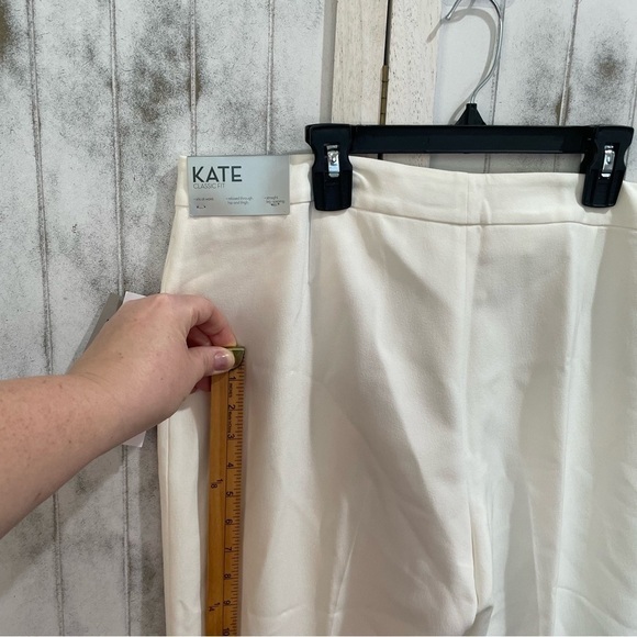 Kasper Classic fit crepe womens pants straight white 8 strech sits at waist work - Picture 4 of 12